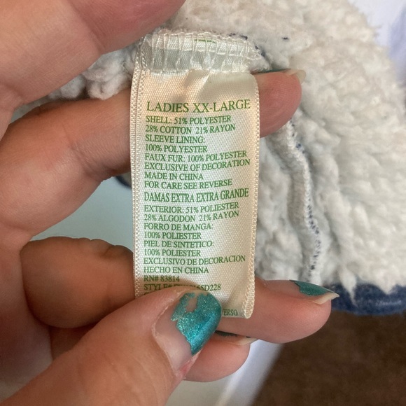 GreenTea Waterfall Sweater - Picture 4 of 4